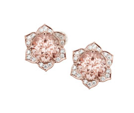Vogue Crafts and Designs Pvt. Ltd. manufactures Diamond Flower Stud Earrings at wholesale price.